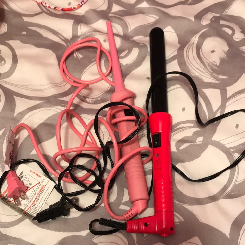 2 curling irons.